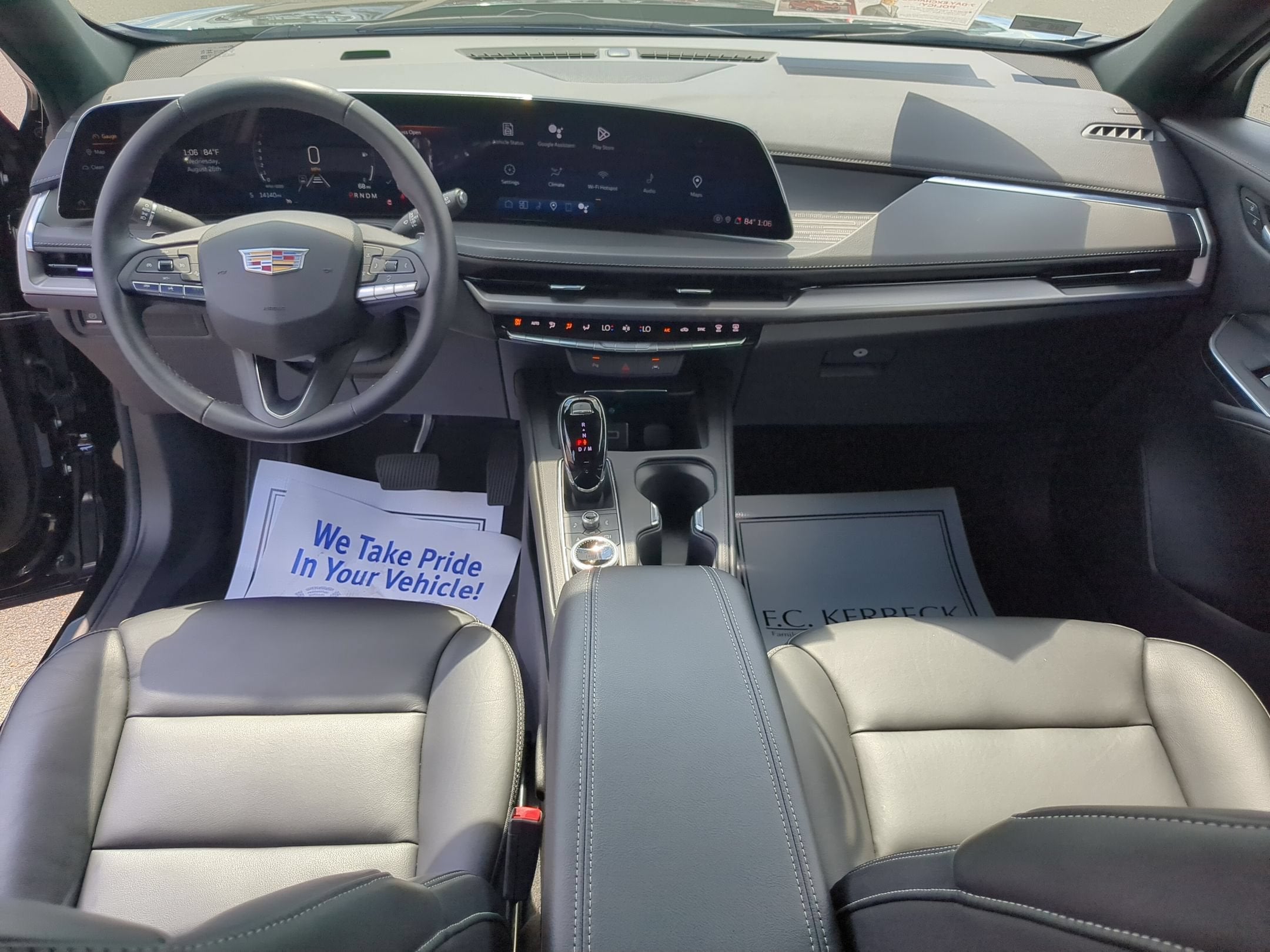 2024 Cadillac XT4 Premium Luxury