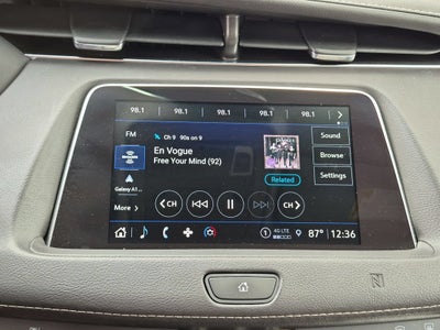 2021 Cadillac XT4 FWD Premium Luxury