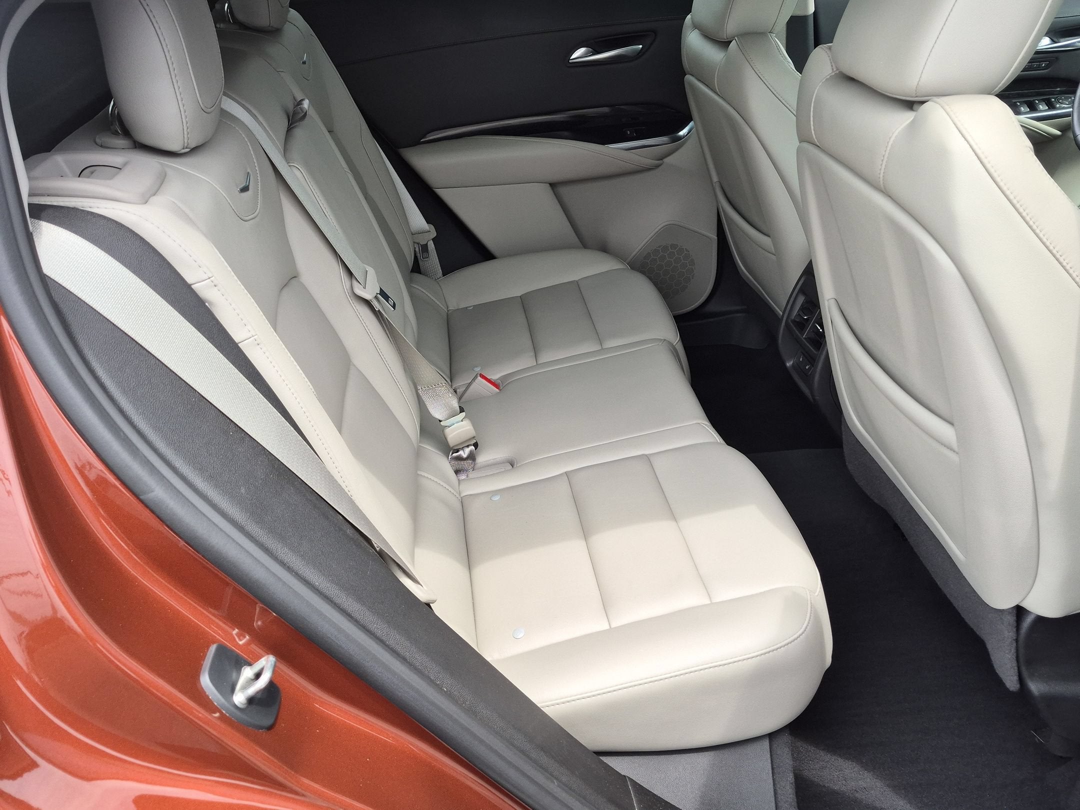 2021 Cadillac XT4 FWD Premium Luxury