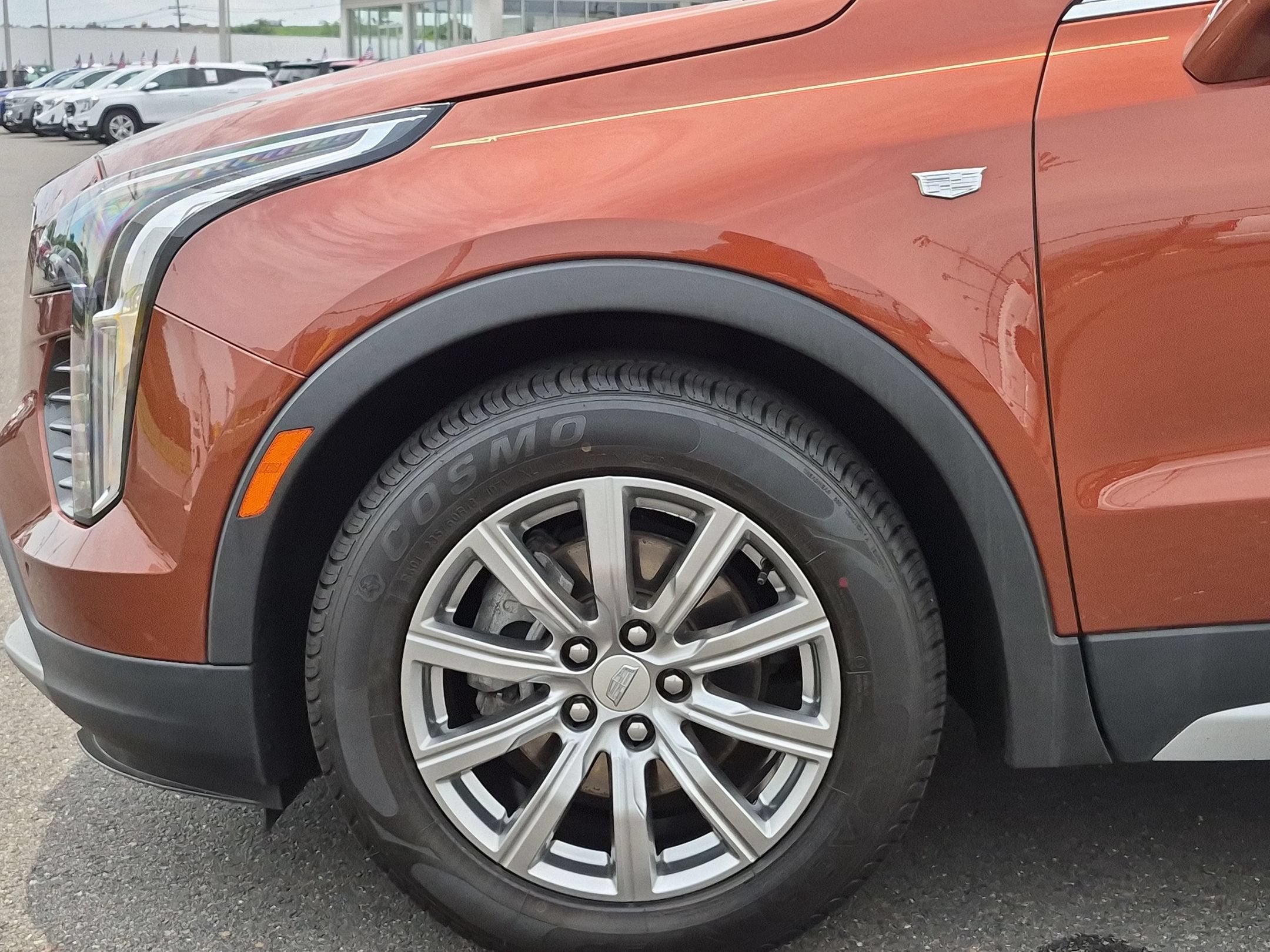 2021 Cadillac XT4 FWD Premium Luxury