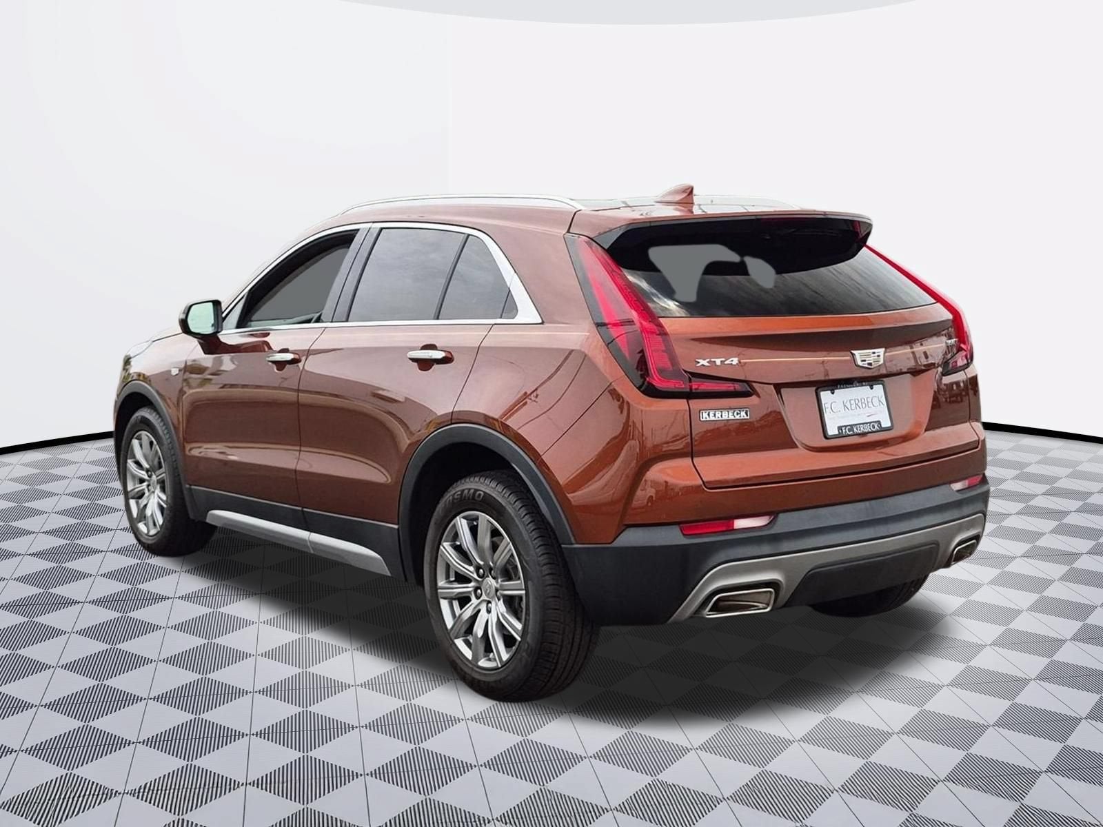 2021 Cadillac XT4 FWD Premium Luxury