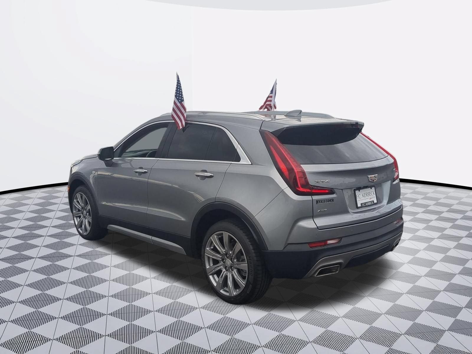 2023 Cadillac XT4 Premium Luxury