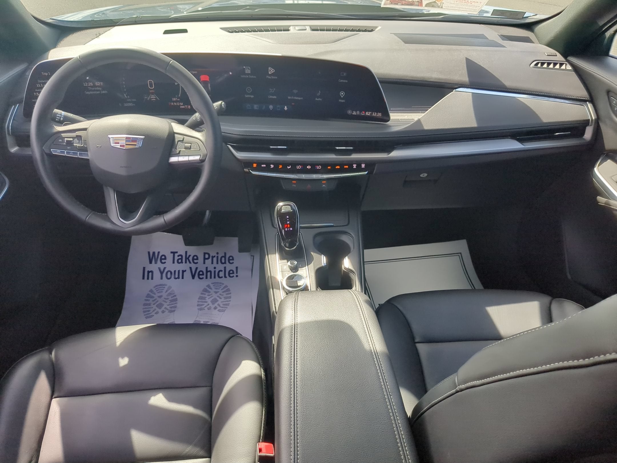 2025 Cadillac XT4 Premium Luxury
