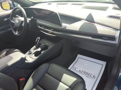 2025 Cadillac XT4 Premium Luxury