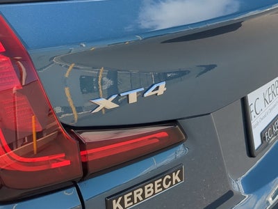 2025 Cadillac XT4 Premium Luxury