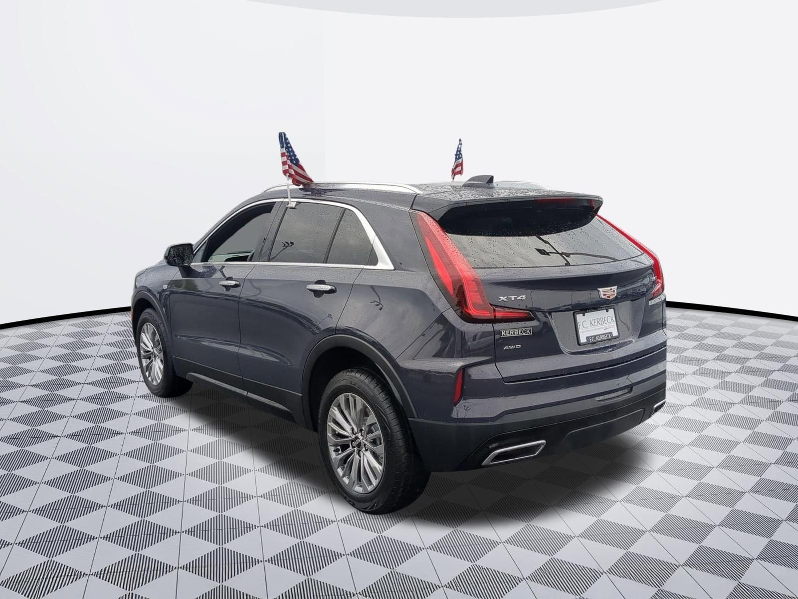 2024 Cadillac XT4 Premium Luxury