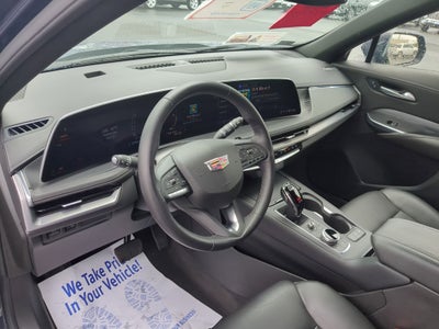 2024 Cadillac XT4 Premium Luxury