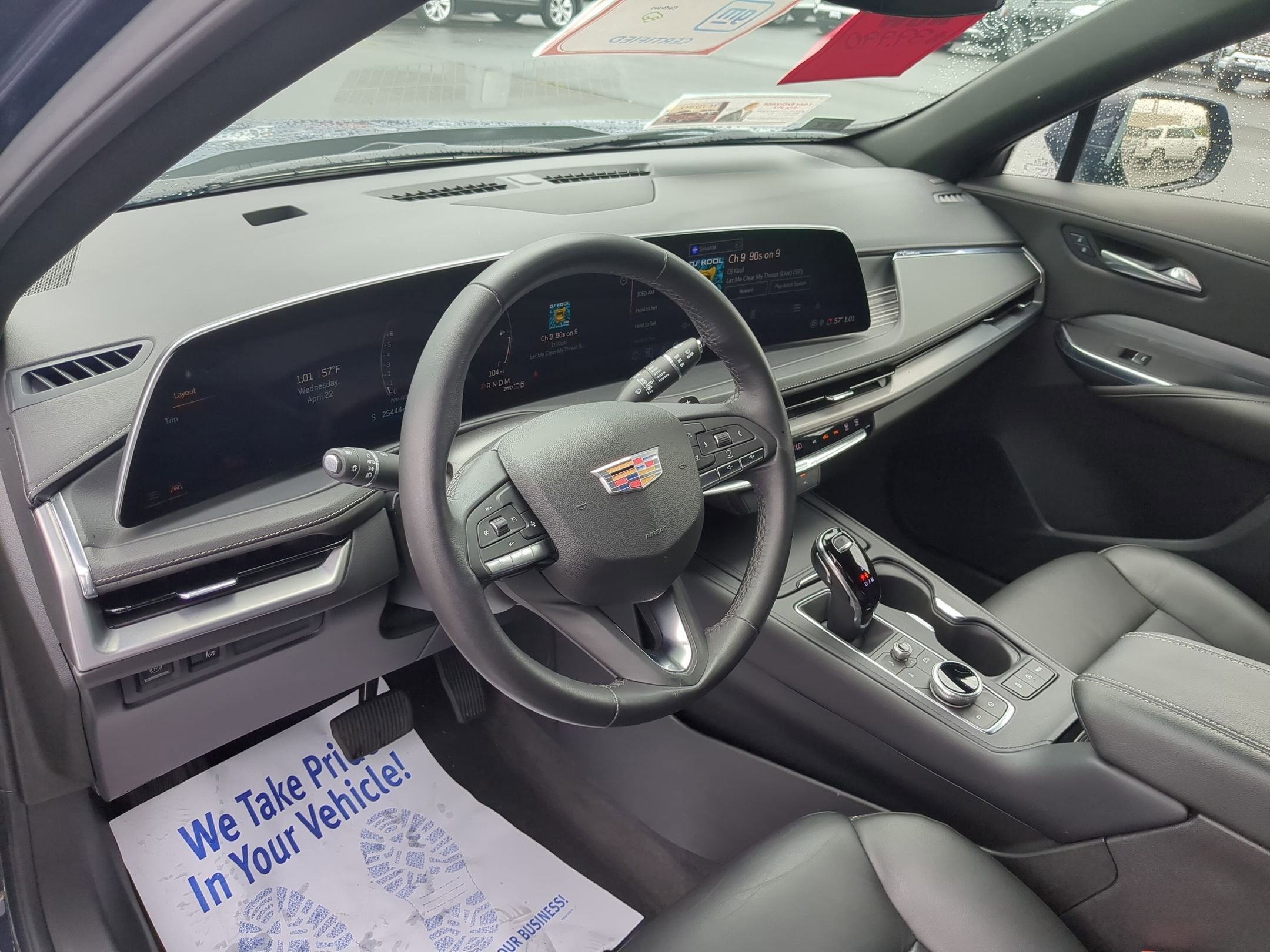 2024 Cadillac XT4 Premium Luxury