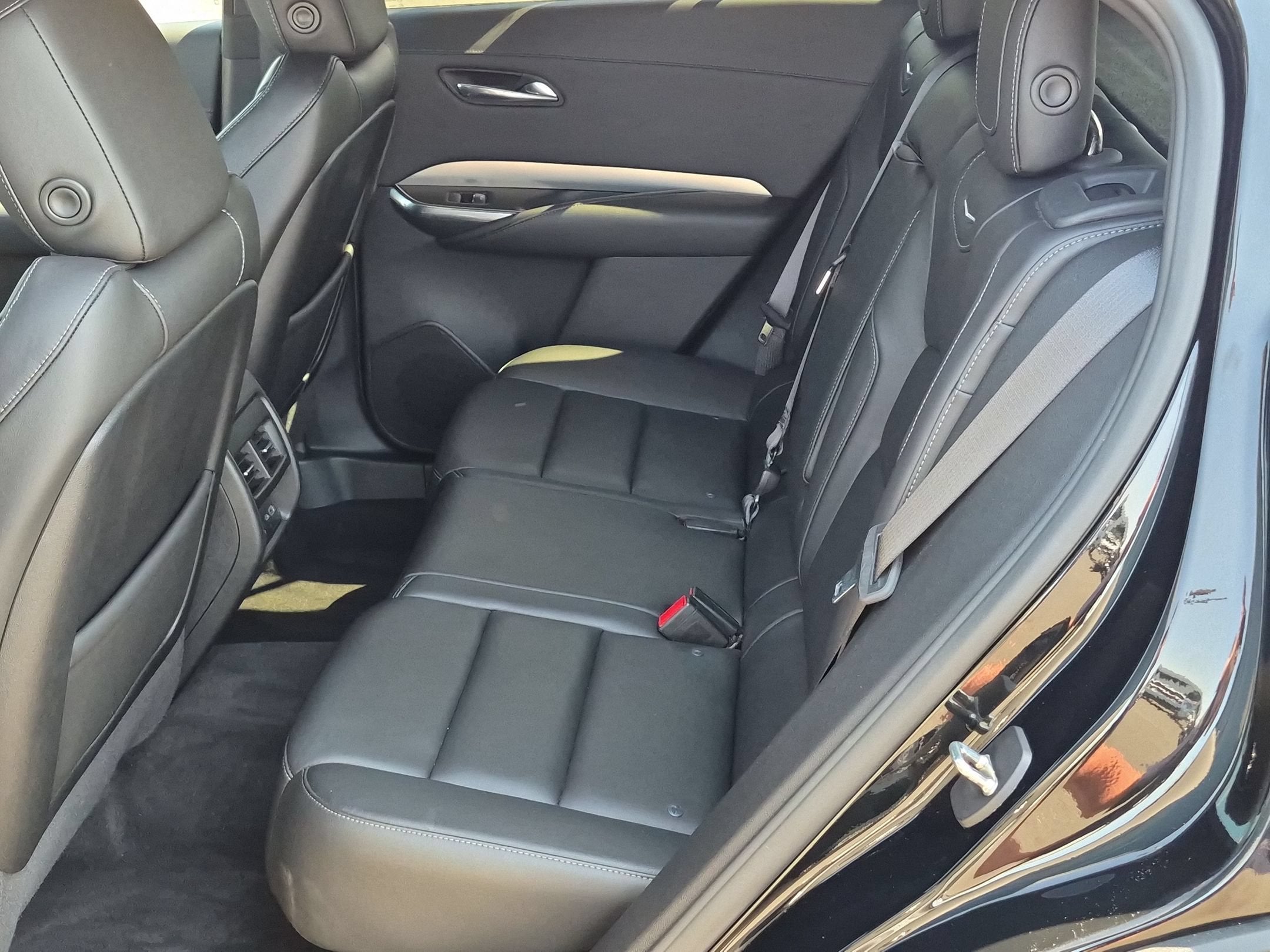 2020 Cadillac XT4 AWD Premium Luxury