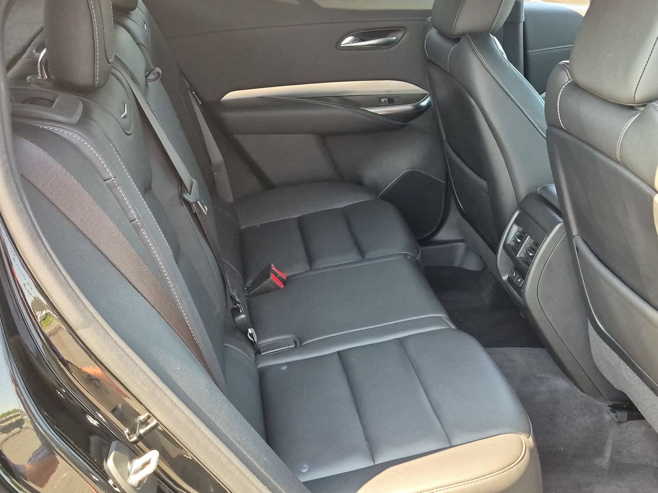 2020 Cadillac XT4 AWD Premium Luxury