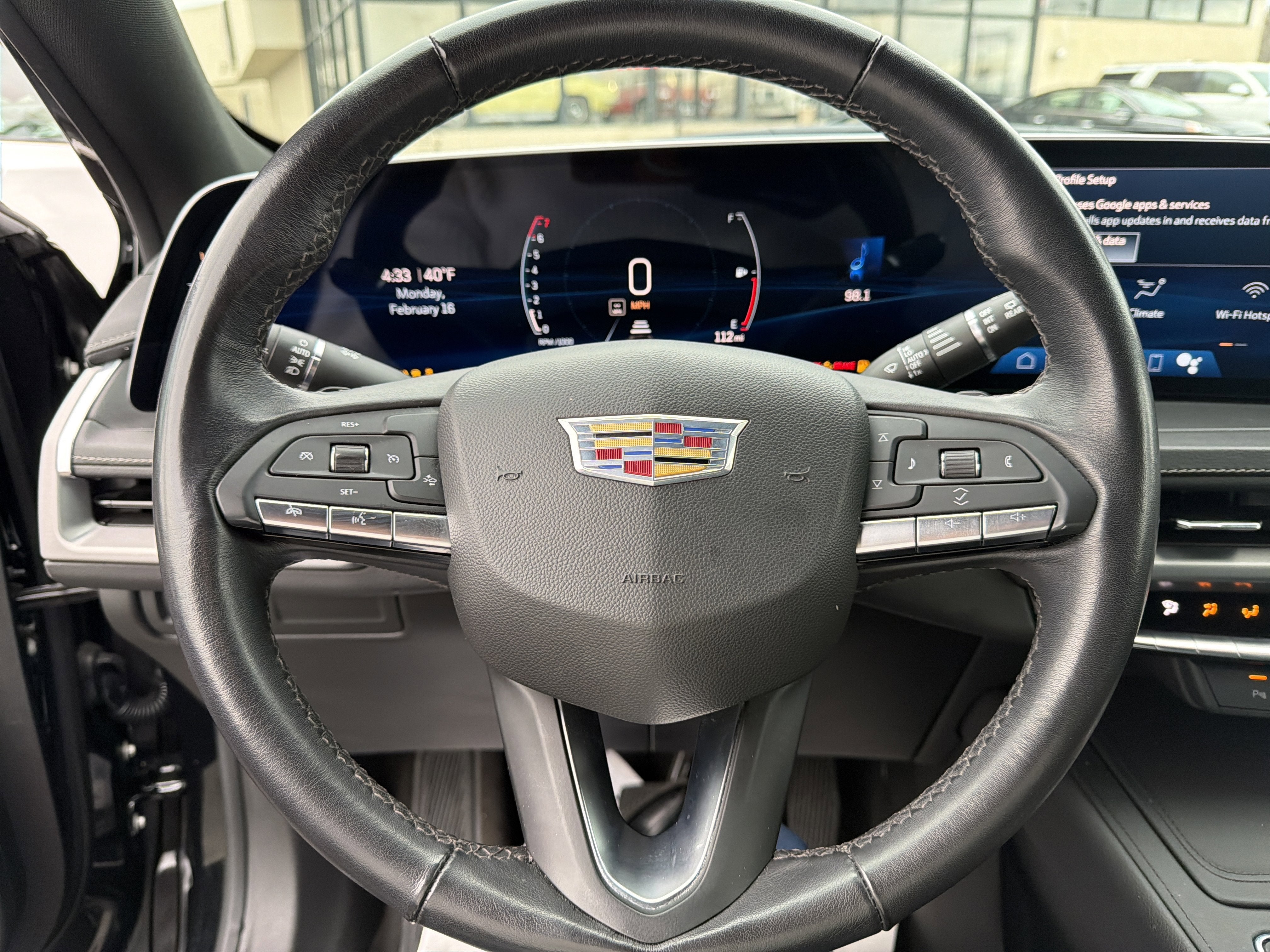 2024 Cadillac XT4 Premium Luxury
