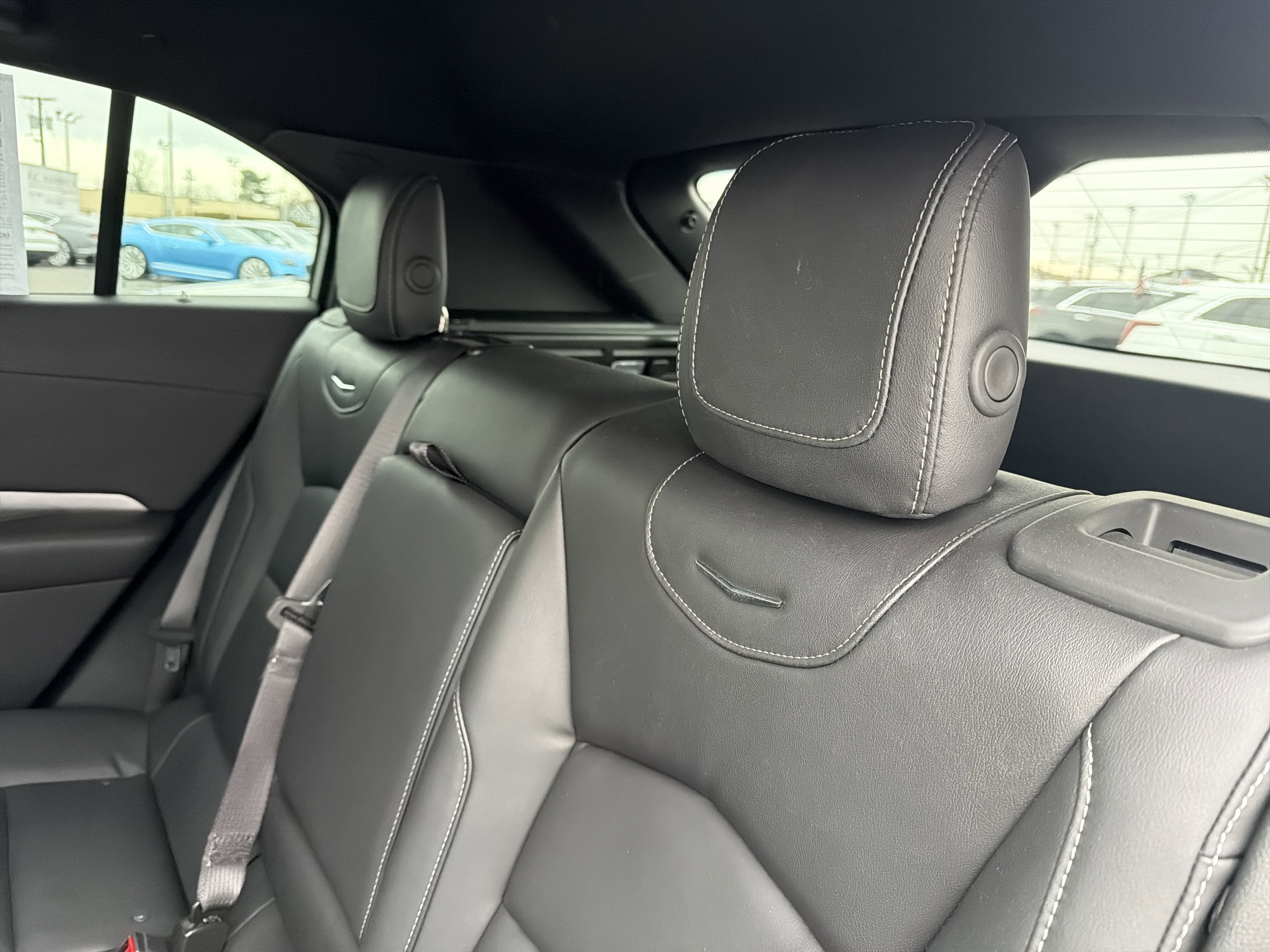 2024 Cadillac XT4 Premium Luxury