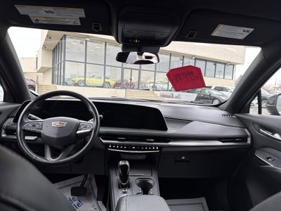 2024 Cadillac XT4 Premium Luxury