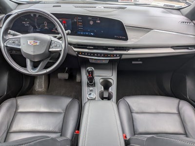 2024 Cadillac XT4 Premium Luxury