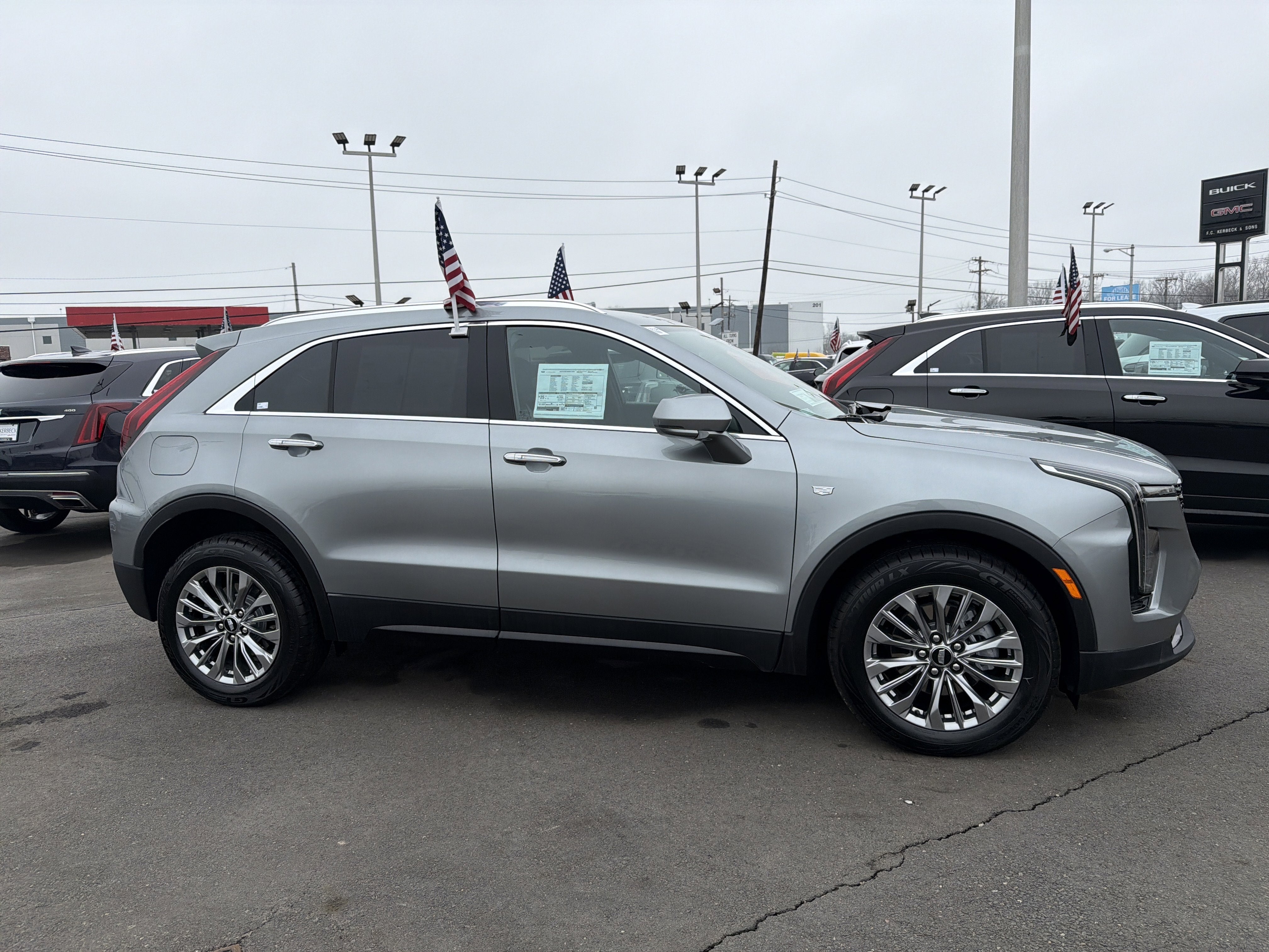 2024 Cadillac XT4 Premium Luxury