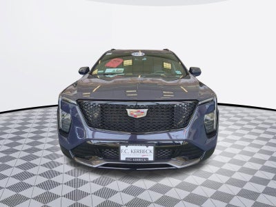 2024 Cadillac XT4 Sport