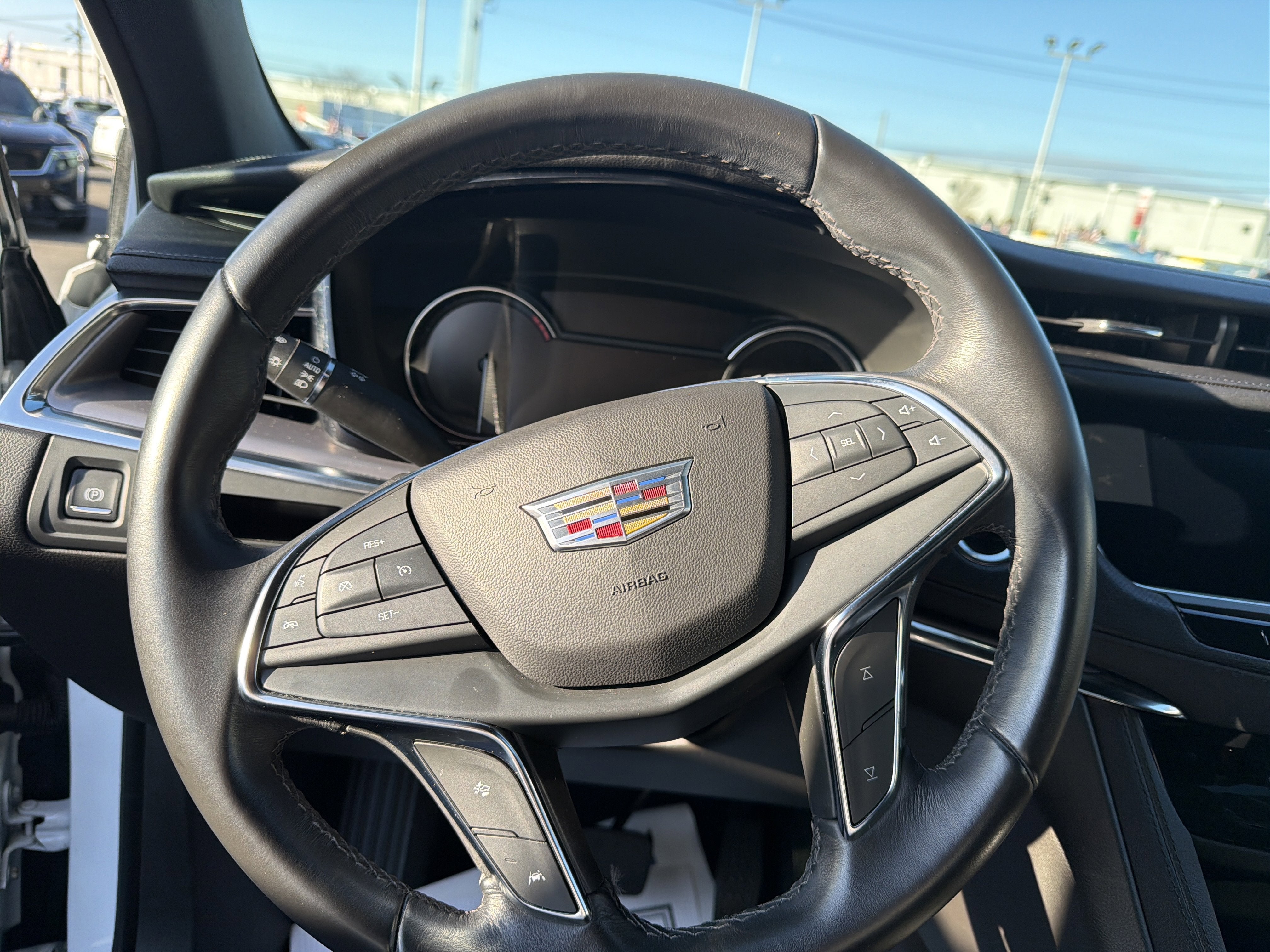 2022 Cadillac XT5 Luxury
