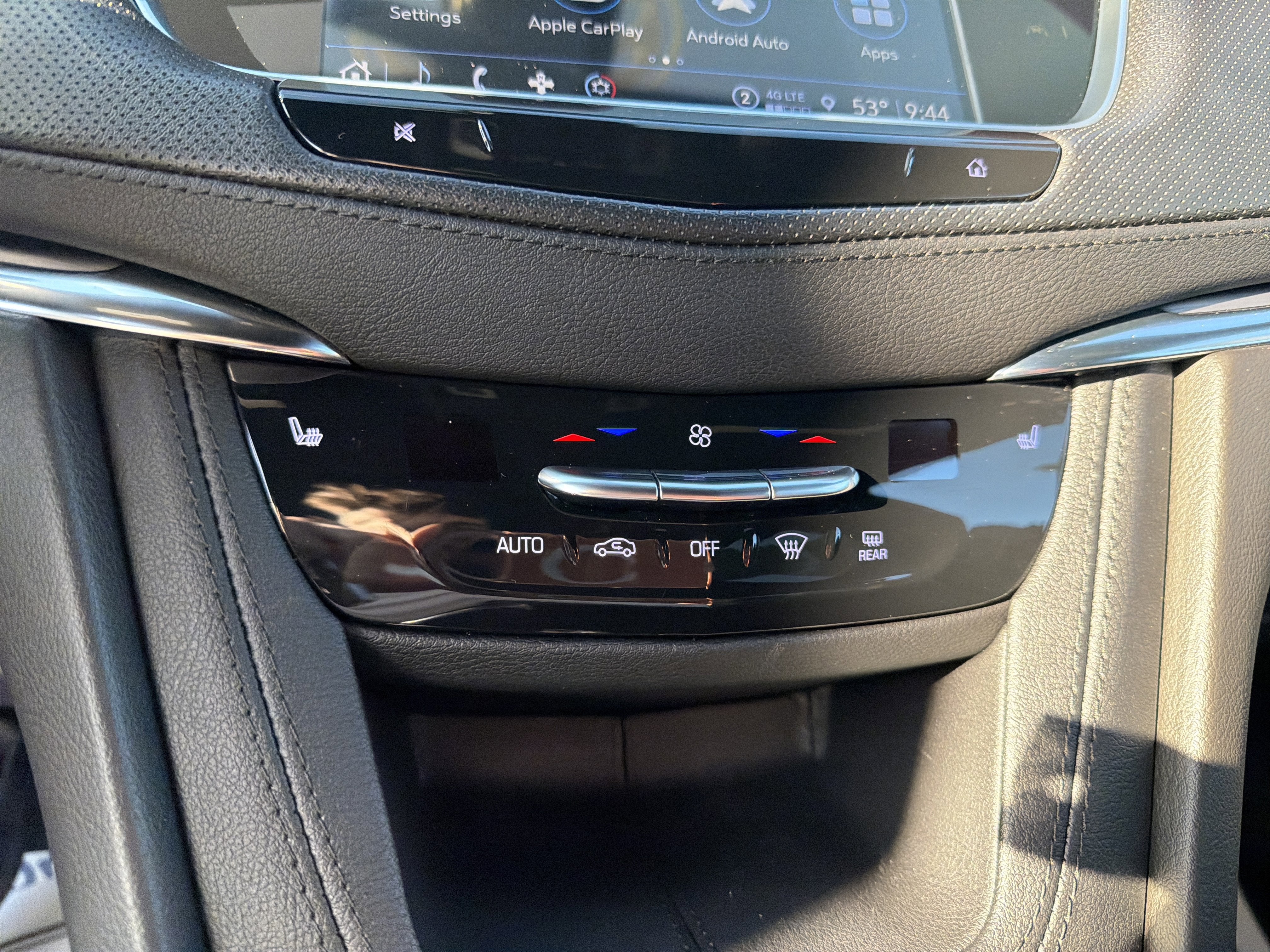 2022 Cadillac XT5 Luxury