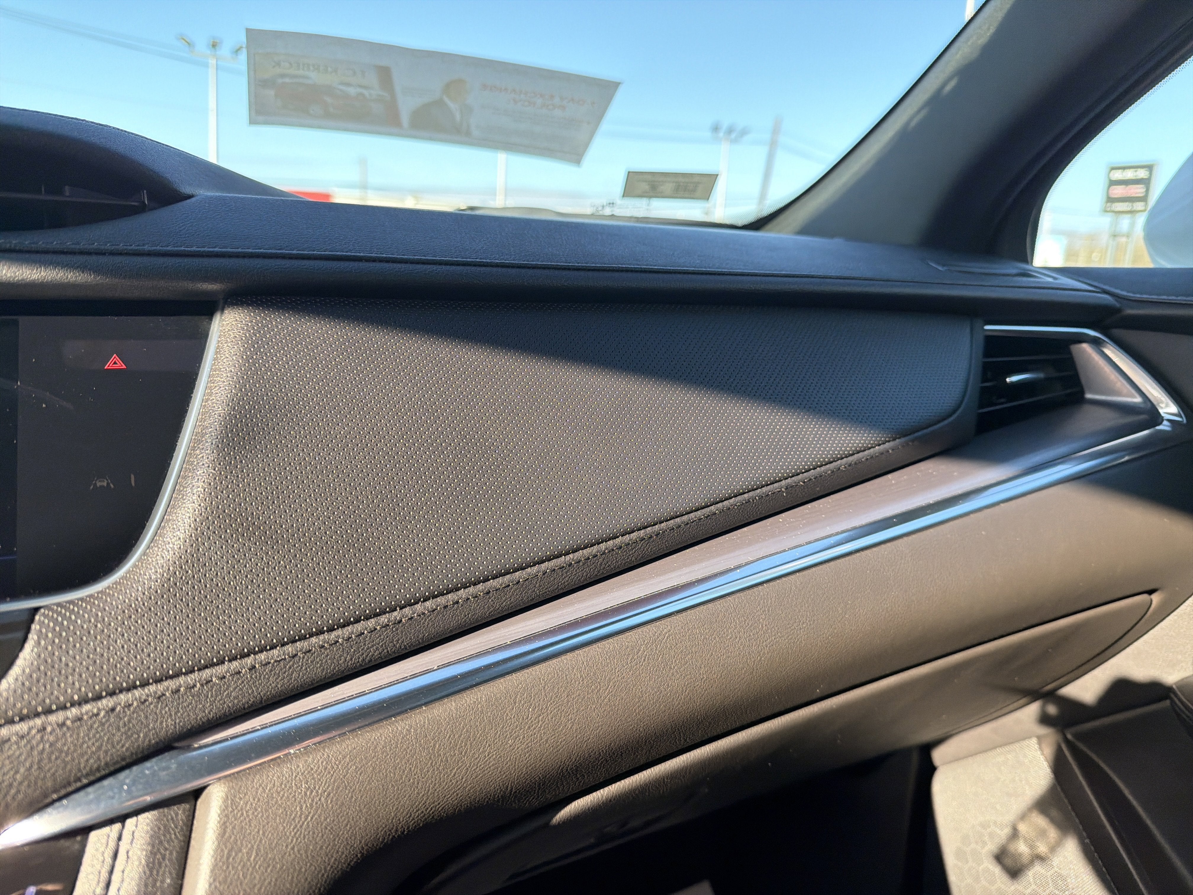 2022 Cadillac XT5 Luxury