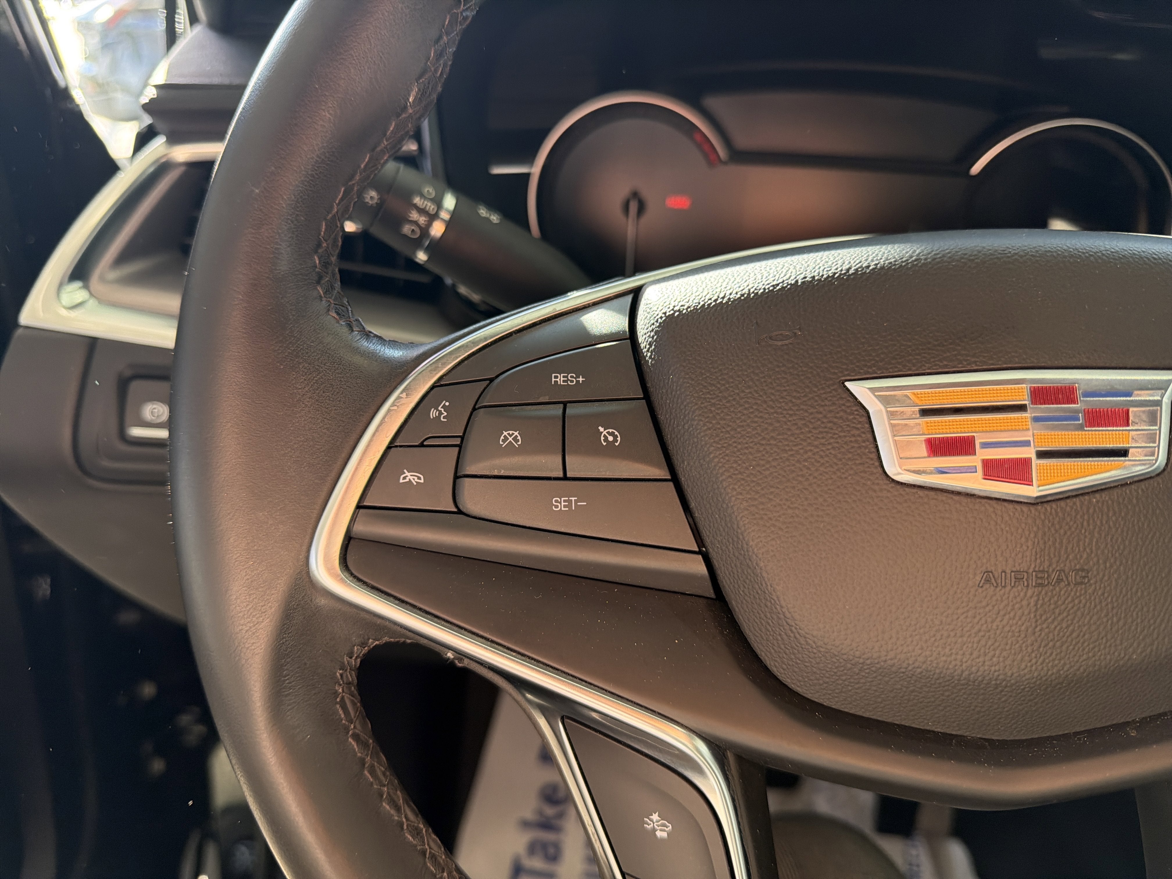 2023 Cadillac XT5 Luxury