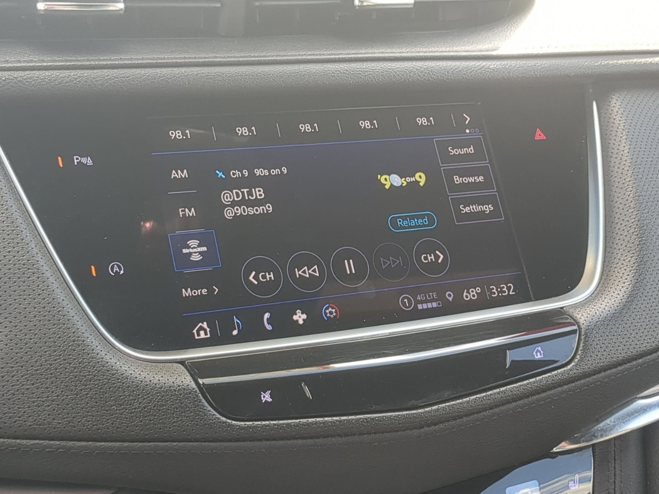2022 Cadillac XT5 Luxury