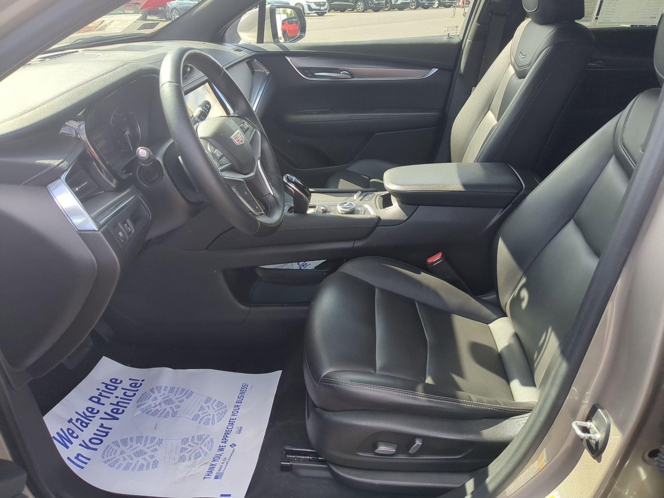 2022 Cadillac XT5 Luxury