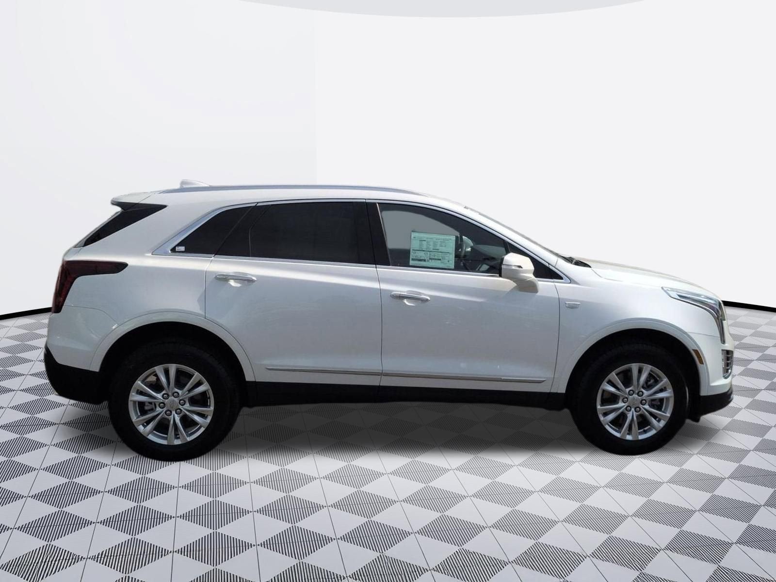 2025 Cadillac XT5 Luxury