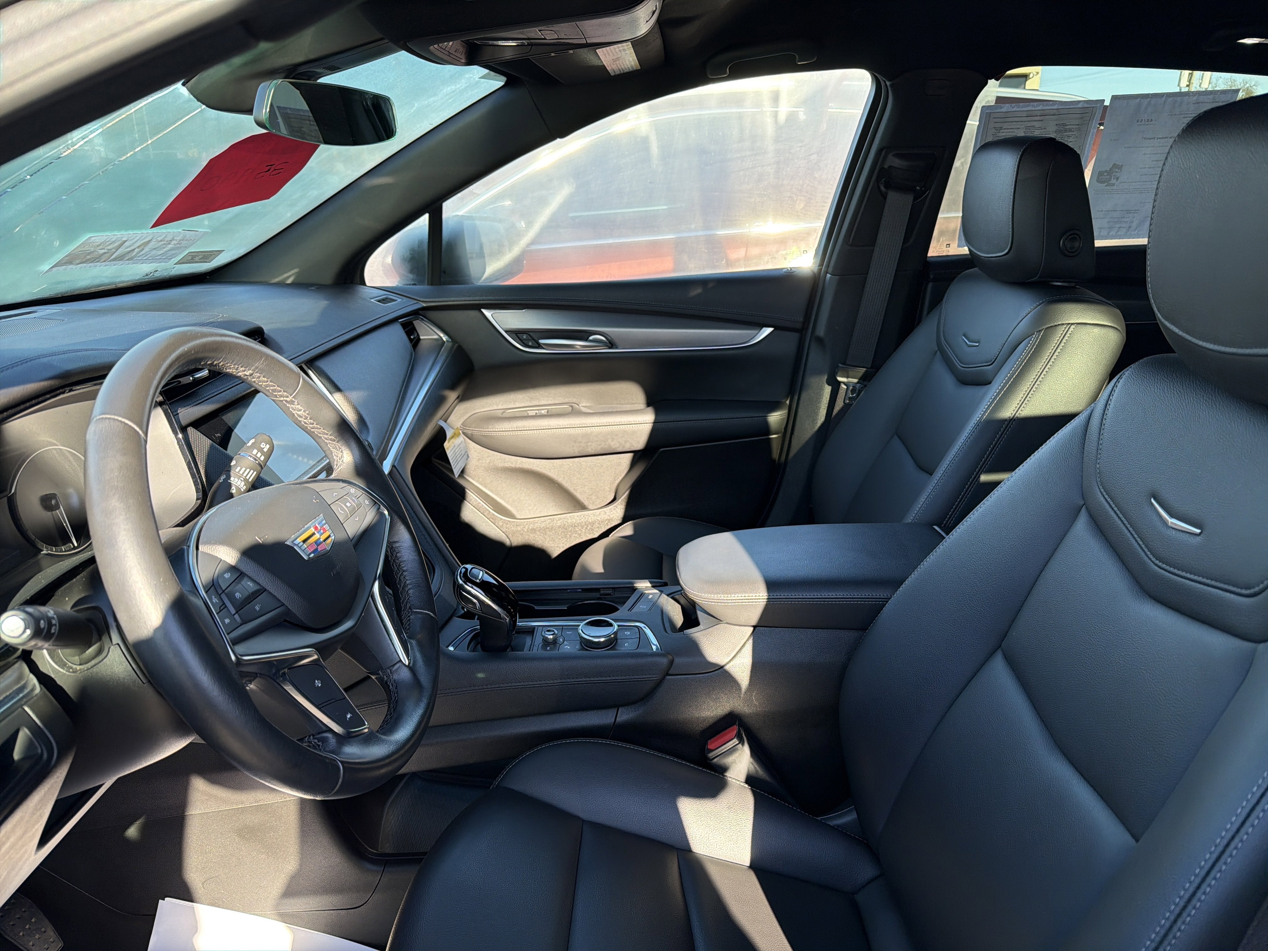 2023 Cadillac XT5 Luxury