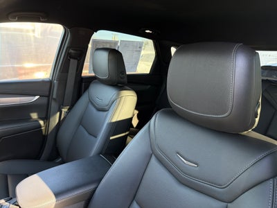 2023 Cadillac XT5 Luxury