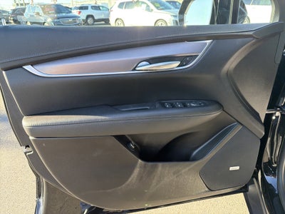 2023 Cadillac XT5 Luxury