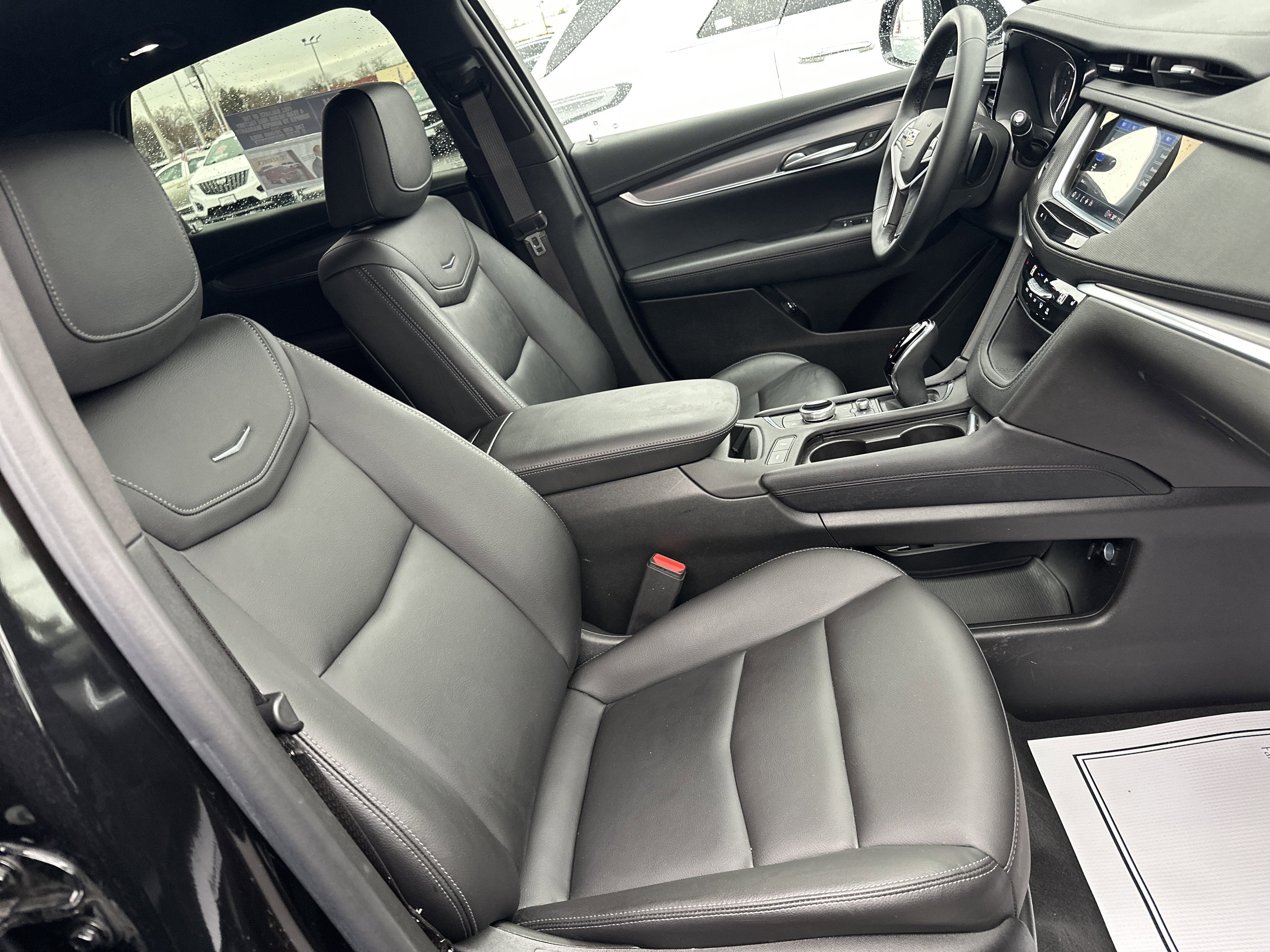 2024 Cadillac XT5 Luxury