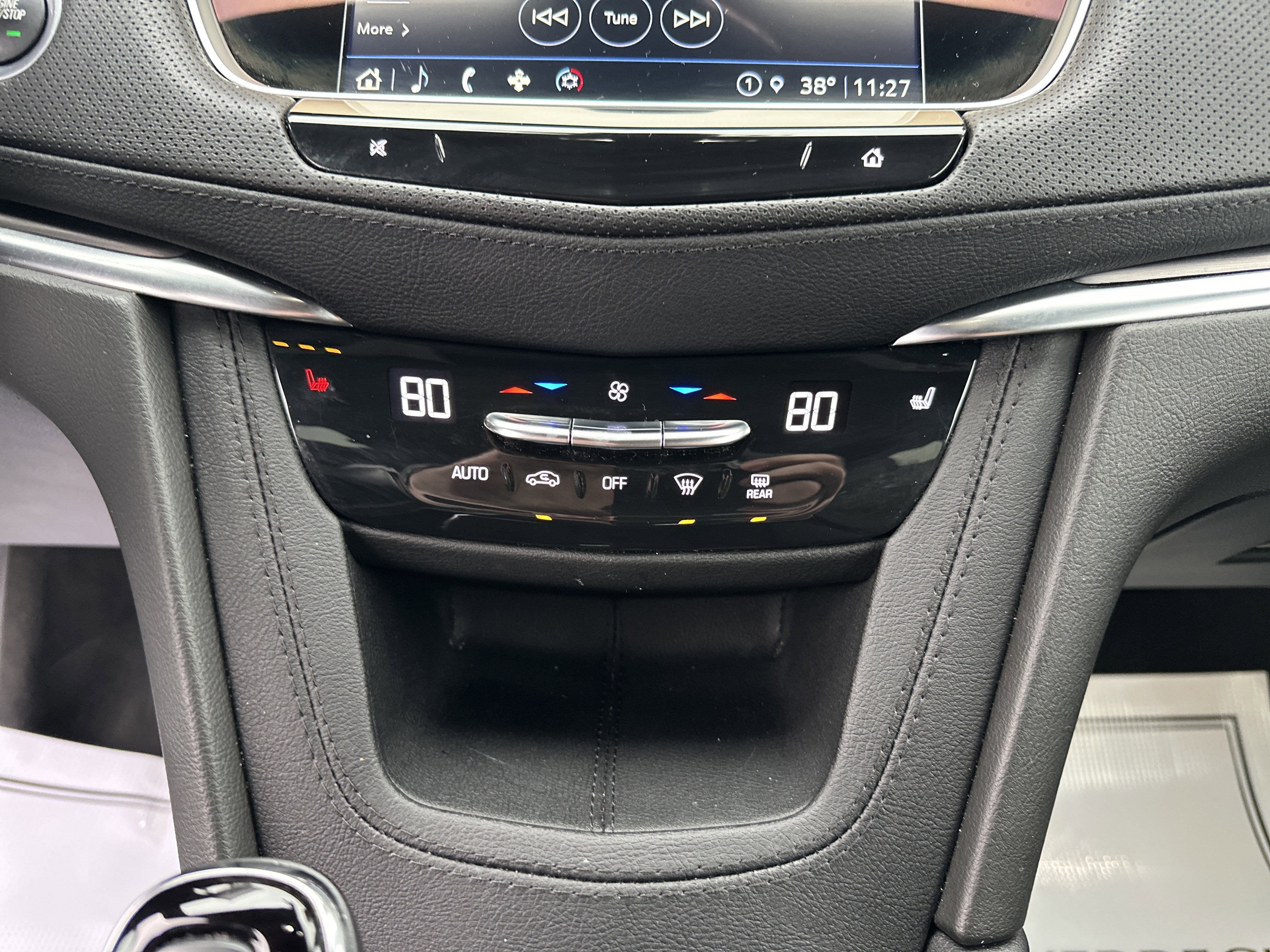 2024 Cadillac XT5 Luxury