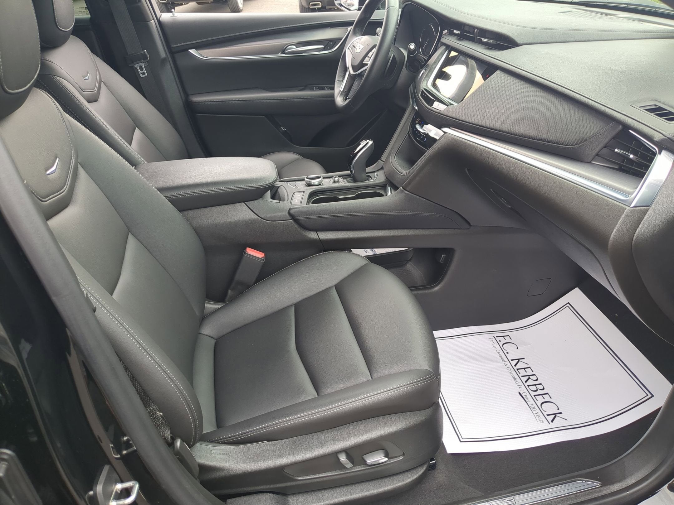 2023 Cadillac XT5 Luxury