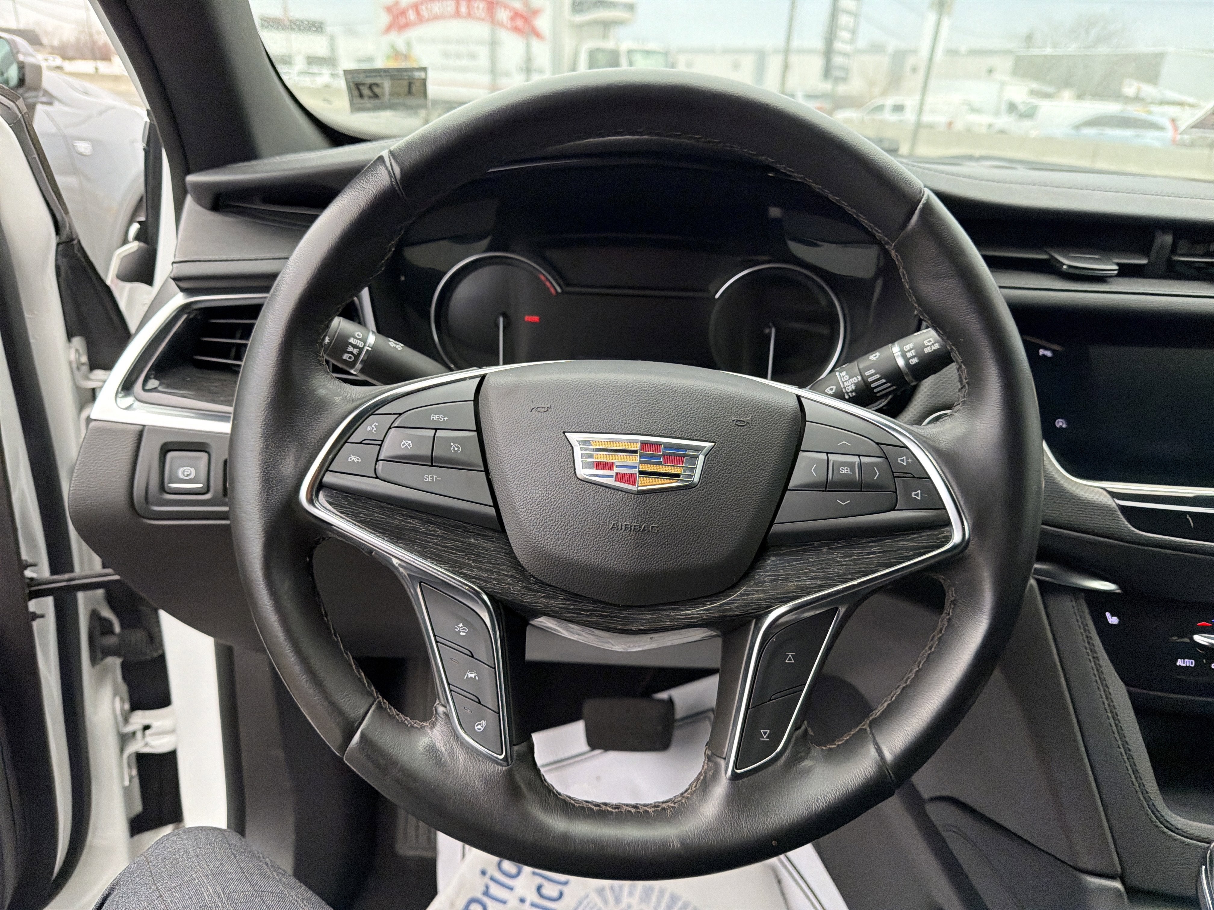 2022 Cadillac XT5 Premium Luxury