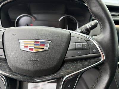 2022 Cadillac XT5 Premium Luxury