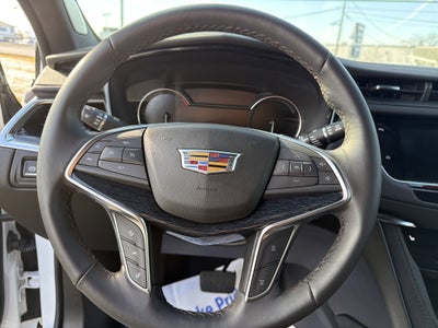 2024 Cadillac XT5 Premium Luxury