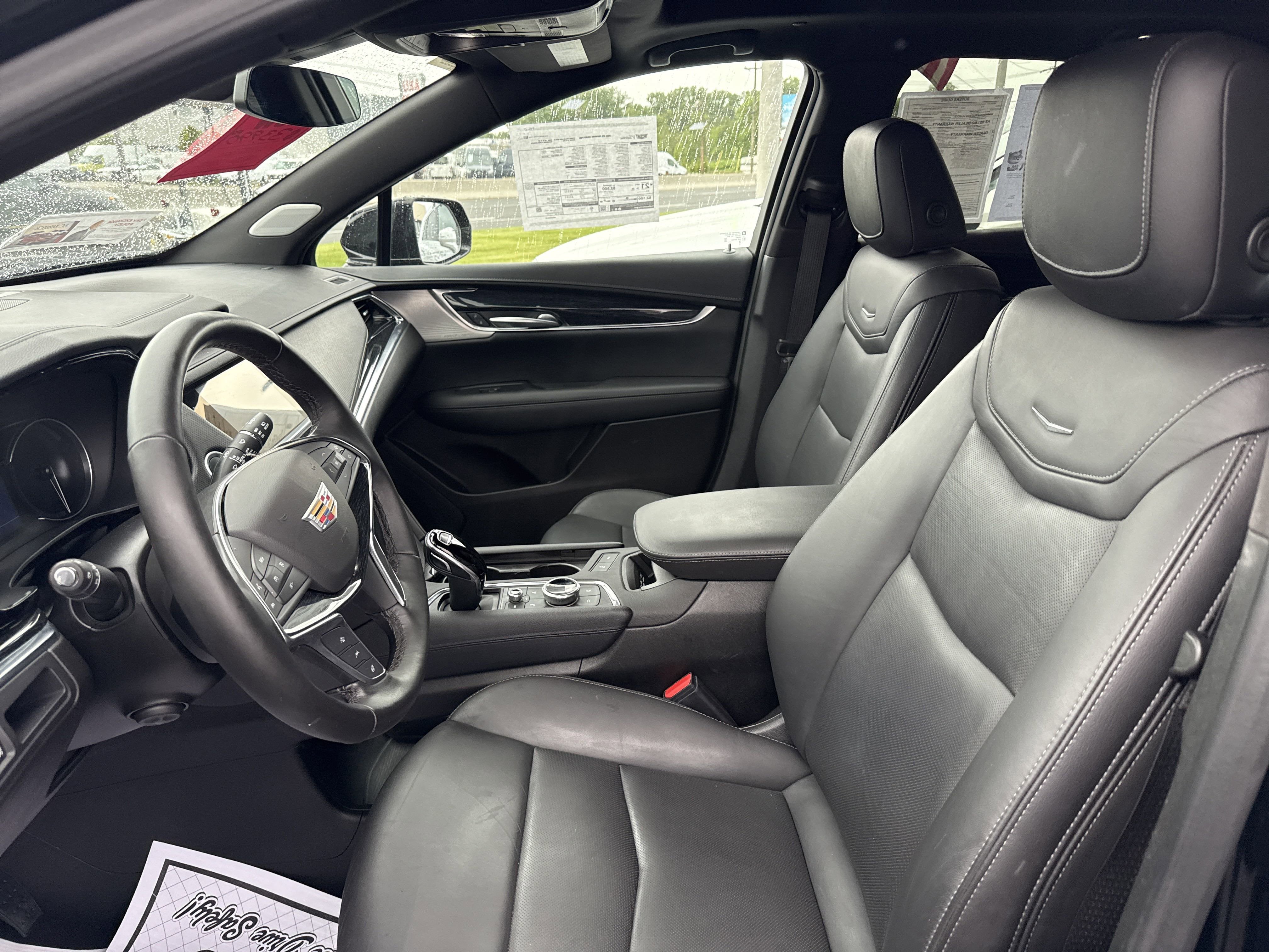 2023 Cadillac XT5 Premium Luxury