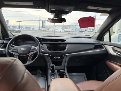 2020 Cadillac XT5 Premium Luxury