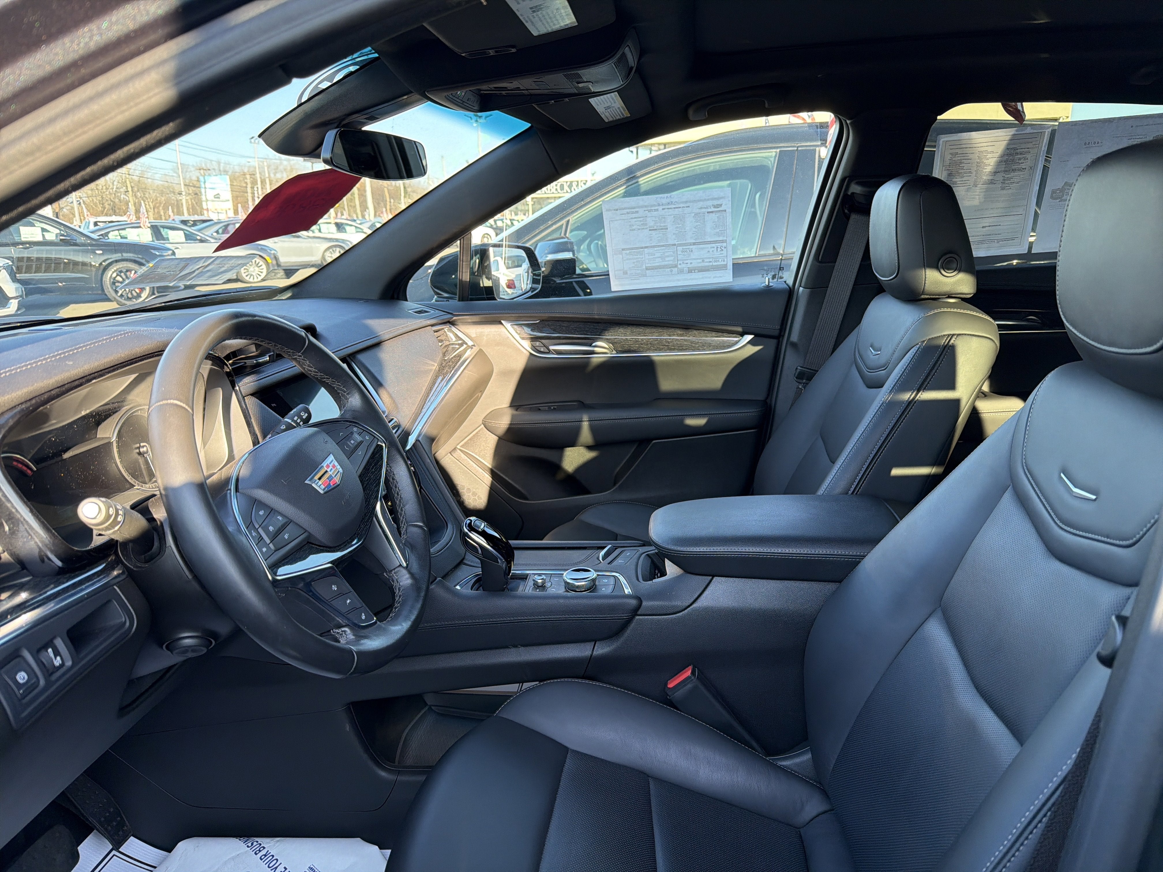 2022 Cadillac XT5 Premium Luxury