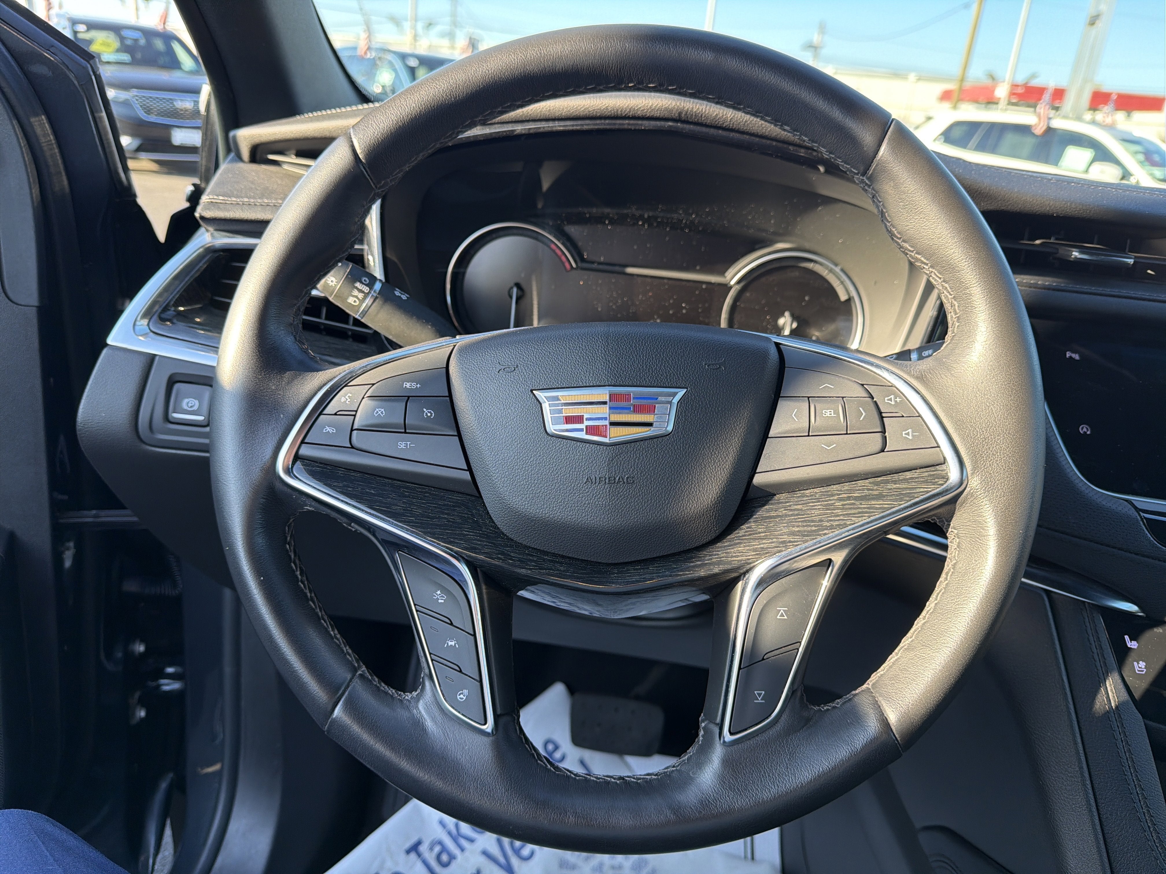 2022 Cadillac XT5 Premium Luxury