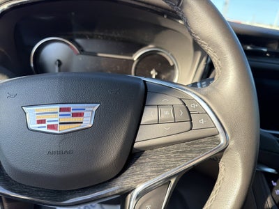 2022 Cadillac XT5 Premium Luxury