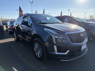 2022 Cadillac XT5 Premium Luxury