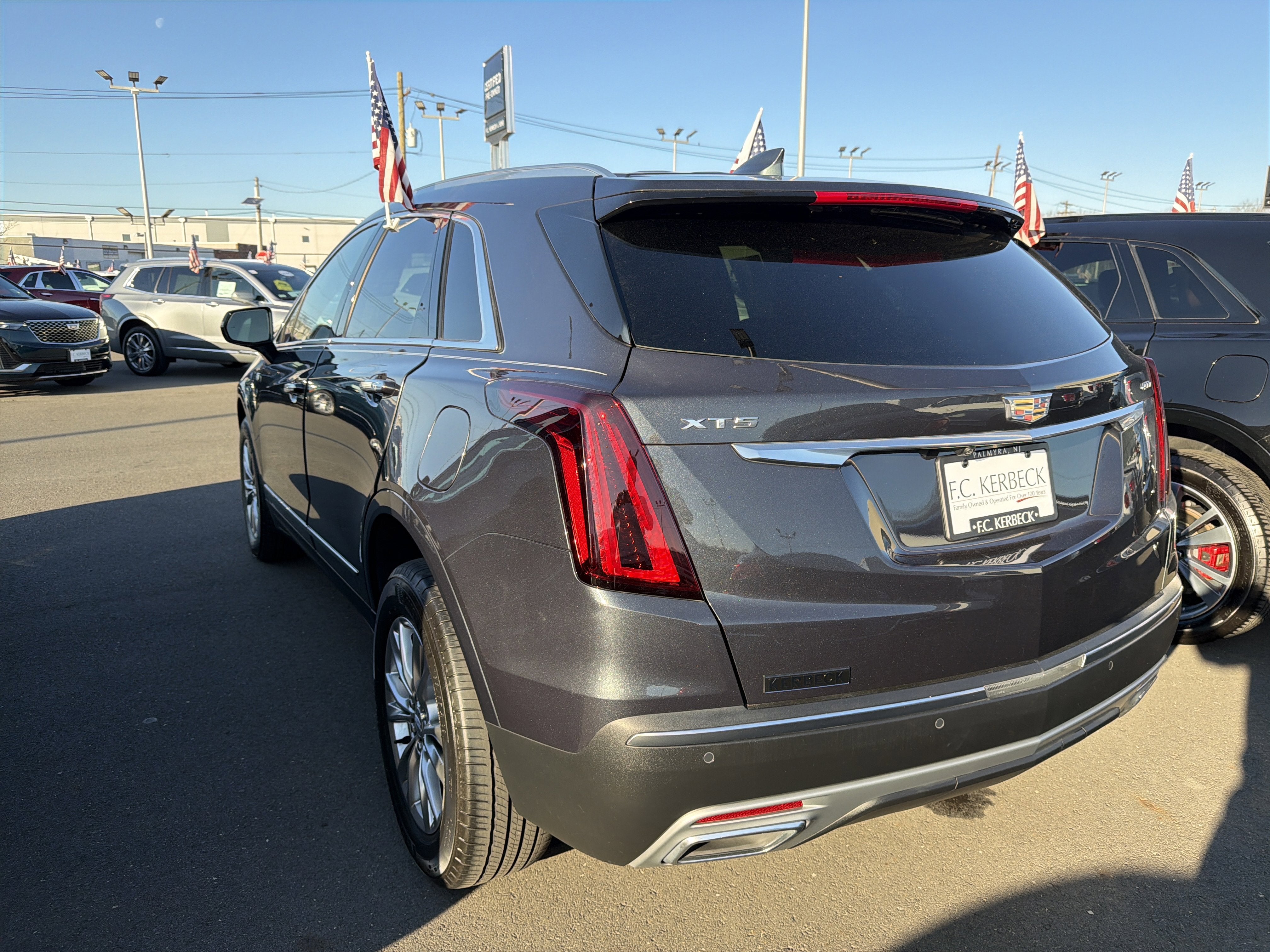 2022 Cadillac XT5 Premium Luxury