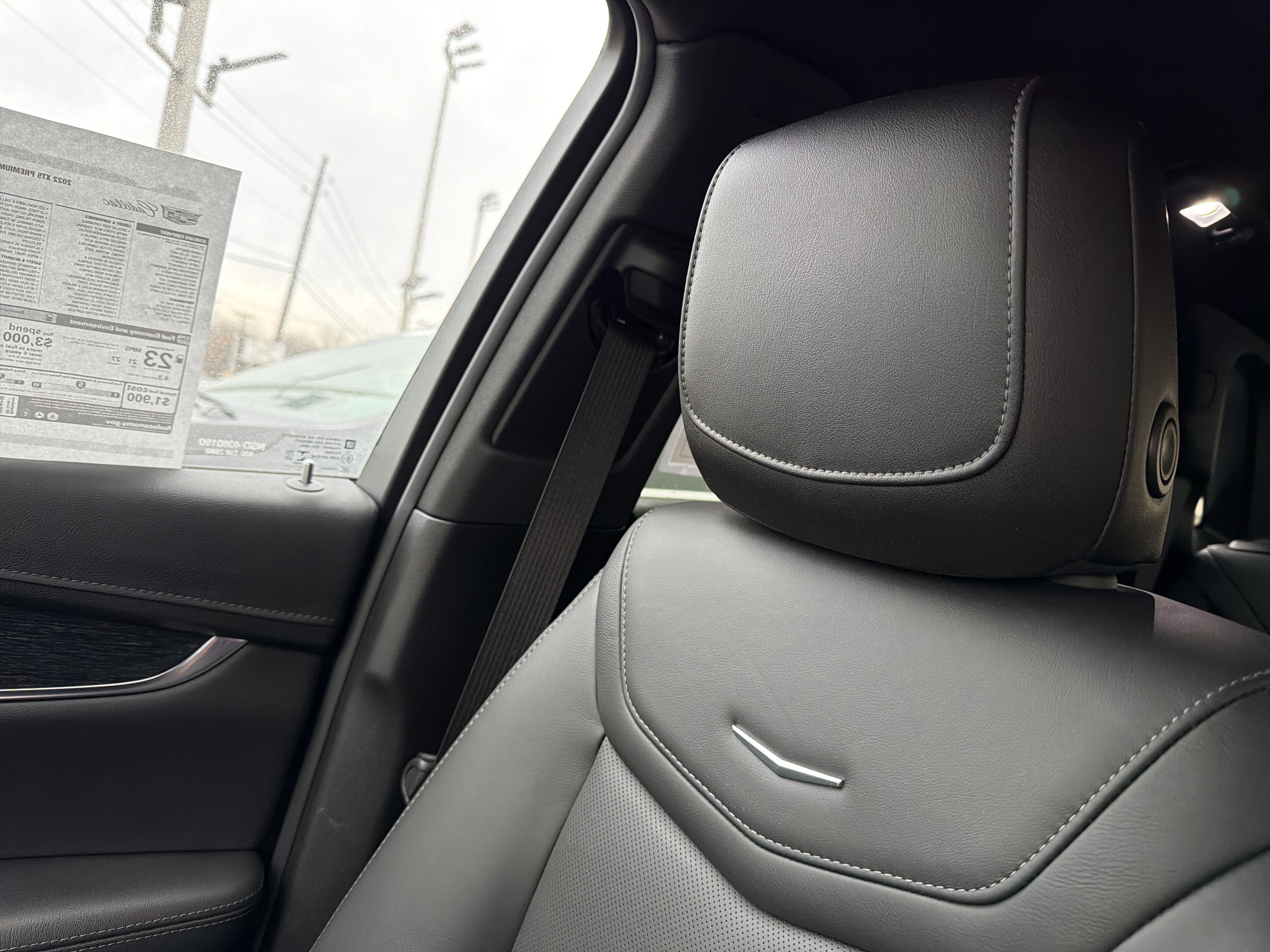 2022 Cadillac XT5 Premium Luxury