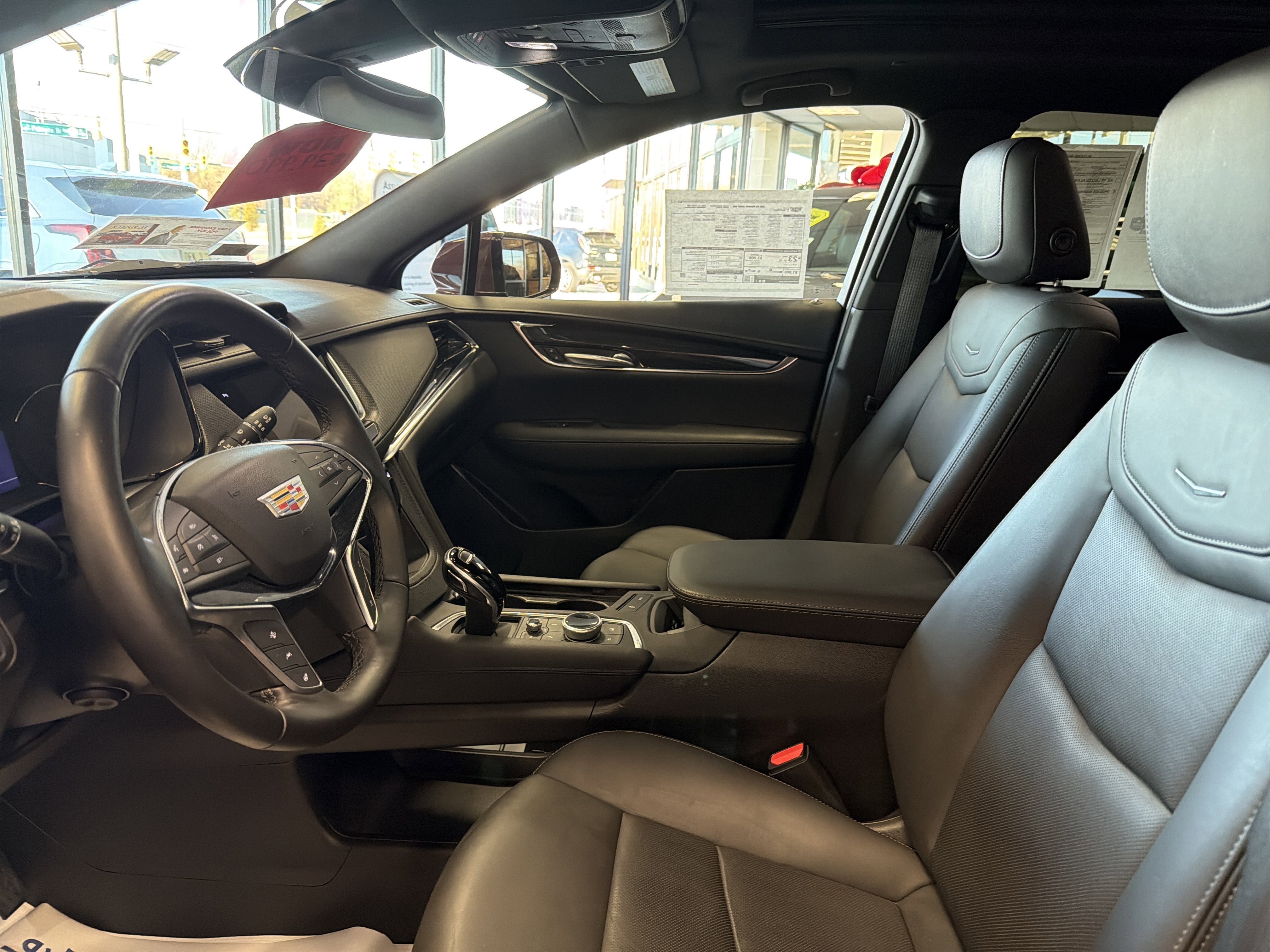 2022 Cadillac XT5 Premium Luxury