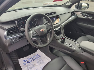 2023 Cadillac XT5 Premium Luxury