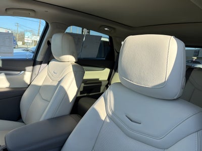 2023 Cadillac XT5 Premium Luxury