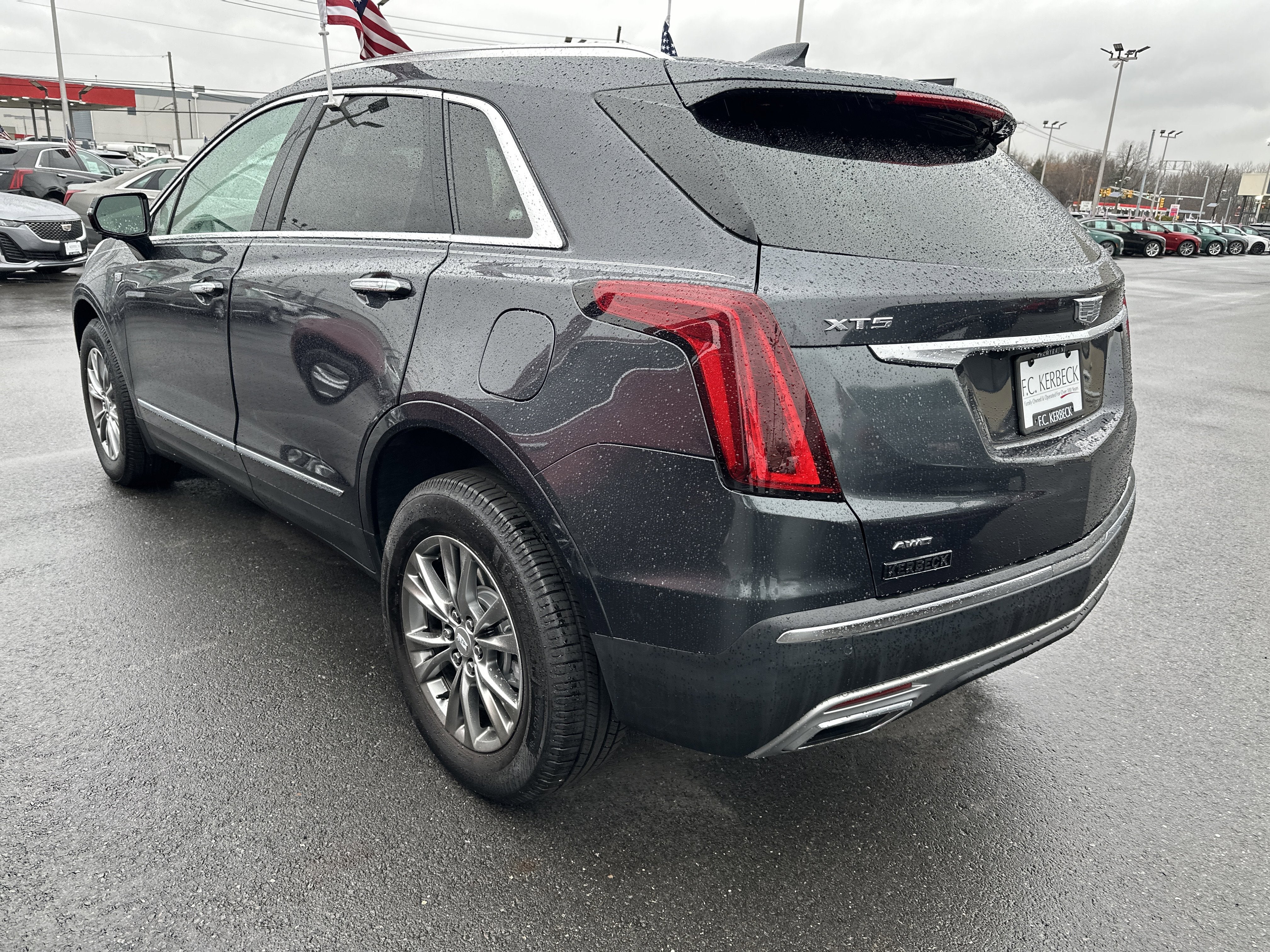 2022 Cadillac XT5 Premium Luxury