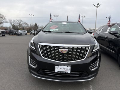 2022 Cadillac XT5 Premium Luxury