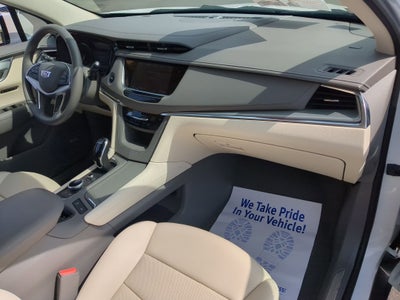 2022 Cadillac XT5 Premium Luxury